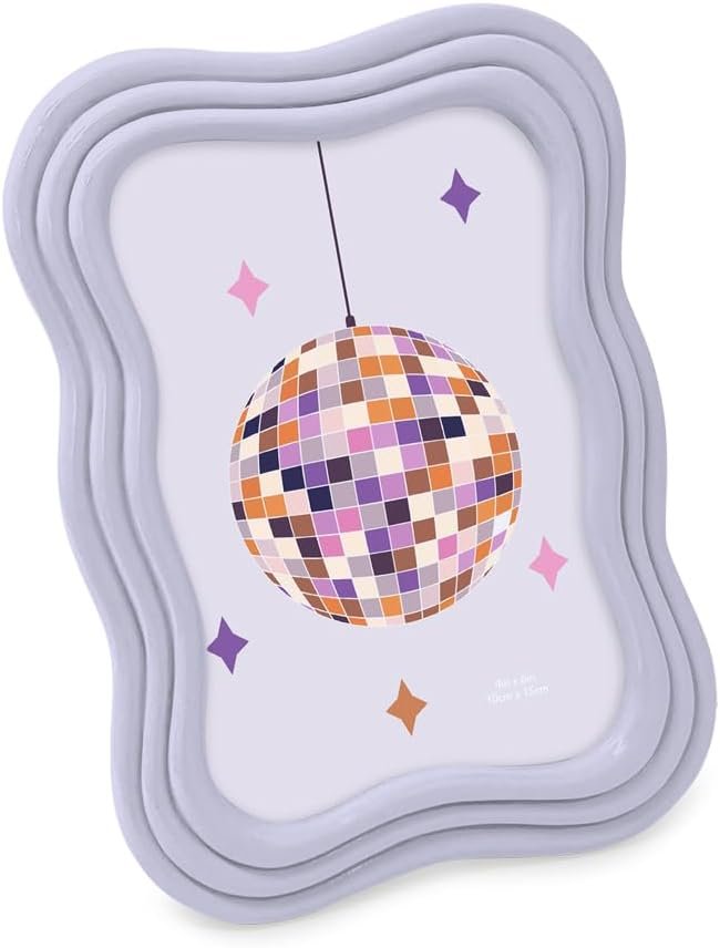 Light purple curved decorative photo frame