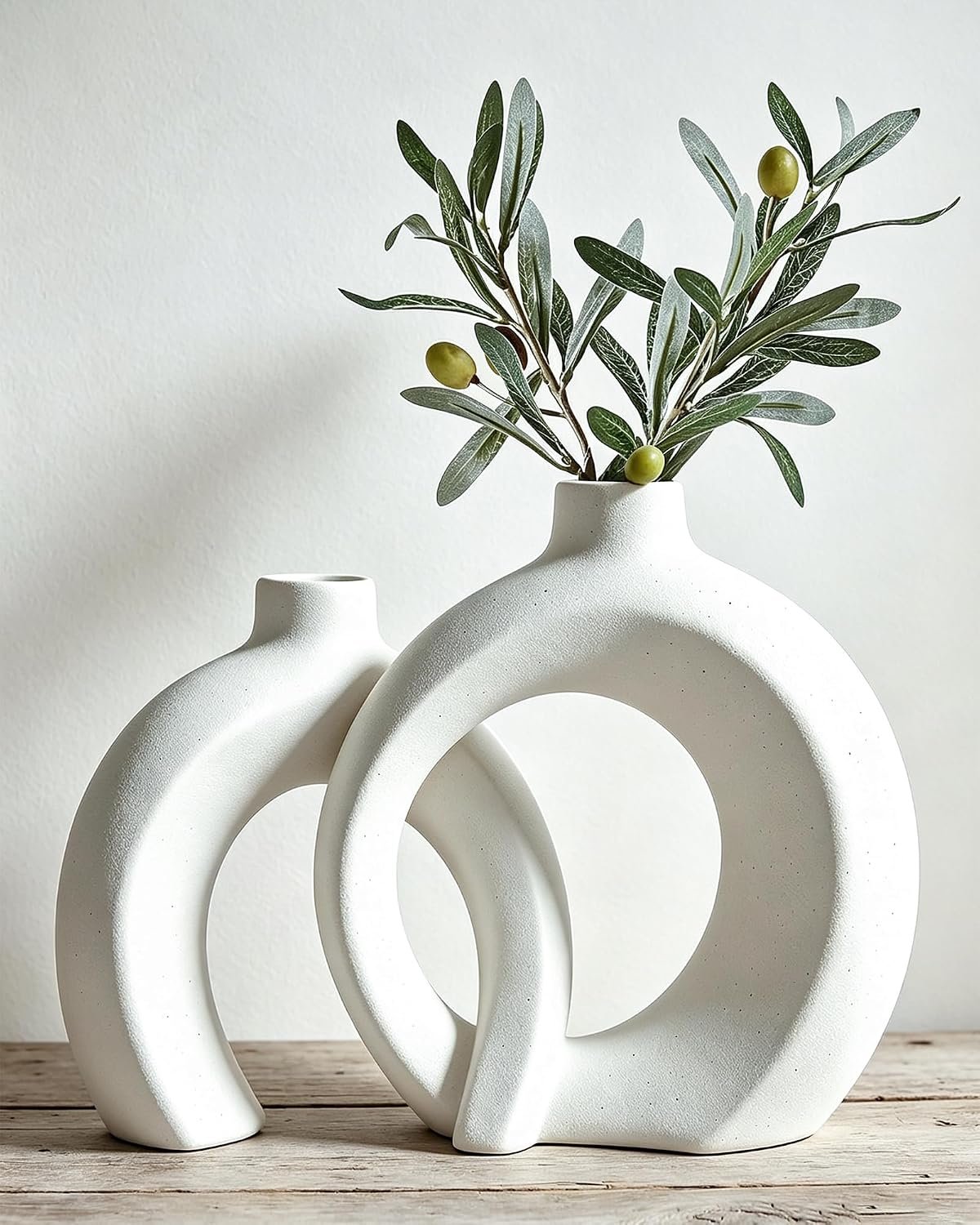 Matte Cream White Ceramic Donut Vase Set